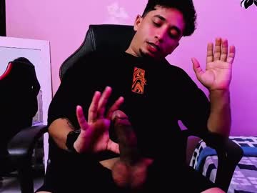 Gabriel_Ko Chaturbate stream image from December 18, 2024