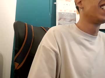 Gekfucks_X Chaturbate stream image from December 18, 2024