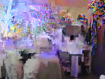 Hellomisskitty420 Chaturbate stream image from December 18, 2024