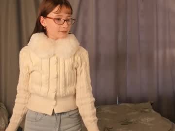 Hildhakey Chaturbate stream image from December 18, 2024