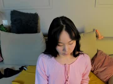 Inari__Okami Chaturbate stream image from December 18, 2024
