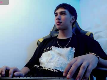 Jake_Tripp Chaturbate stream image from December 18, 2024