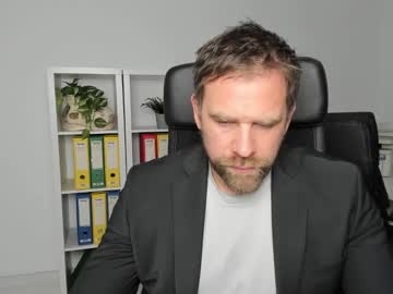 Johnnydough82 Chaturbate stream image from December 18, 2024