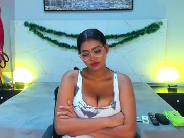 Laylataylor_ Chaturbate stream image from December 18, 2024