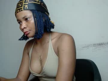 Plumnjuicyx Chaturbate stream image from December 18, 2024