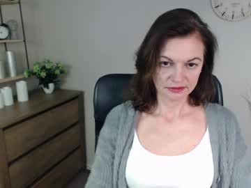 Vivian_Dream Chaturbate stream image from December 18, 2024