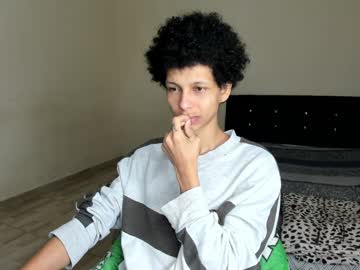 Cardrey05 Chaturbate stream image from December 18, 2024