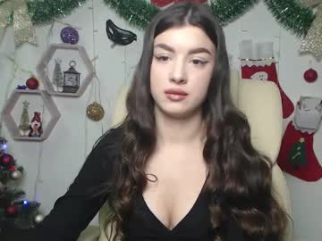 Carolinabensy Chaturbate stream image from December 18, 2024