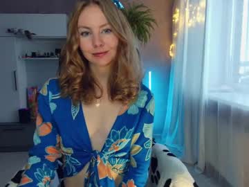 Cuddle_Kitten Chaturbate stream image from December 18, 2024
