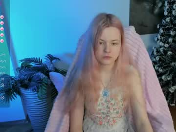 Eleanorcain Chaturbate stream image from December 18, 2024