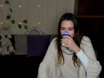 Eva_Hills98 Chaturbate stream image from December 18, 2024