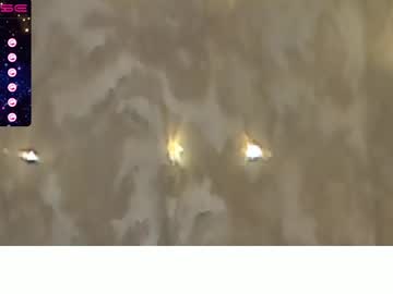Jeniferji Chaturbate stream image from December 18, 2024