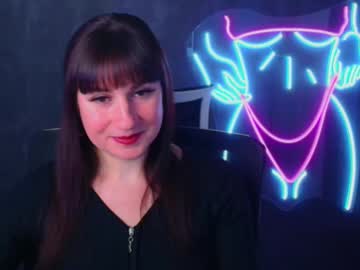 Karolina_Mia Chaturbate stream image from December 18, 2024