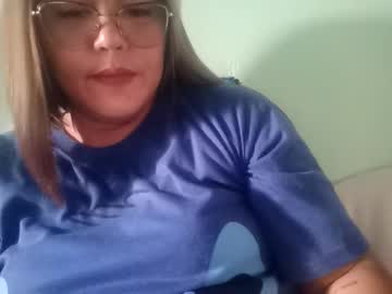Kiray20 Chaturbate stream image from December 18, 2024