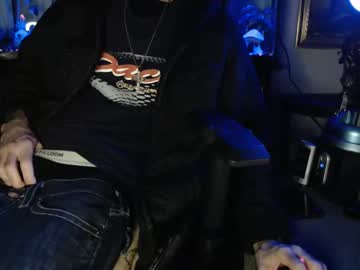 Latinlover513 Chaturbate stream image from December 18, 2024