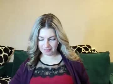 Marina_Xi Chaturbate stream image from December 18, 2024