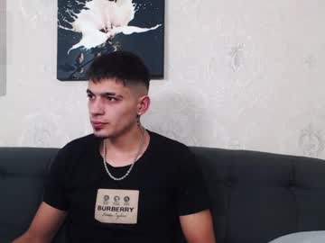 Raymondmorie Chaturbate stream image from December 18, 2024