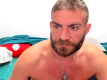 10in_Deluxe Chaturbate stream image from December 18, 2024