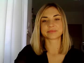 Ashleyextasy Chaturbate stream image from December 18, 2024