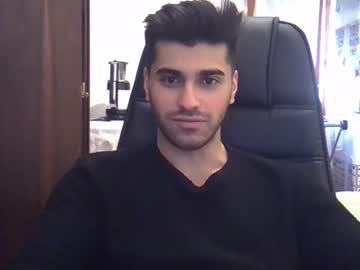 Fortiori8 Chaturbate stream image from December 18, 2024