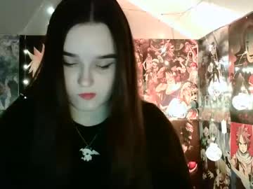 Leraaa72 Chaturbate stream image from December 18, 2024