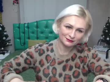 Oliviahorst Chaturbate stream image from December 18, 2024