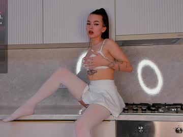 Petradrewett Chaturbate stream image from December 18, 2024