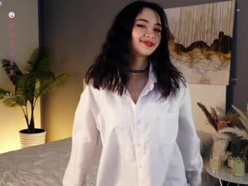 Philomenafrost Chaturbate stream image from December 18, 2024