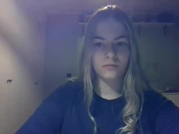 Rosie_June Chaturbate stream image from December 18, 2024