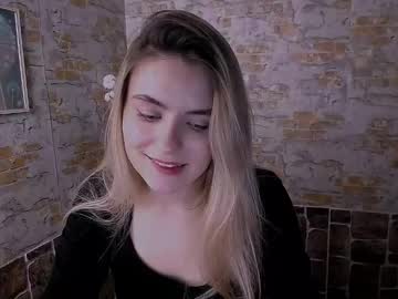 Shy_Sabrina_ Chaturbate stream image from December 18, 2024