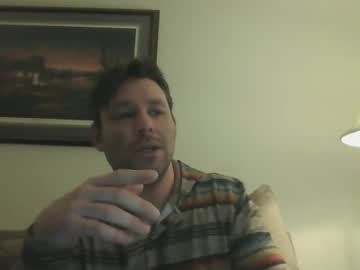 Str8hotguyforany Chaturbate stream image from December 18, 2024