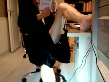 Titine286172 Chaturbate stream image from December 18, 2024