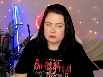 Youbluesky Chaturbate stream image from December 18, 2024