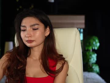 Yvetta Chaturbate stream image from December 18, 2024