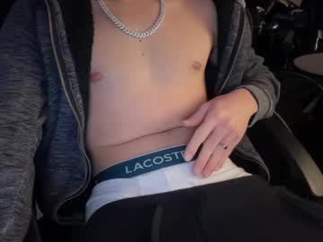 Angelocuteboi Chaturbate stream image from December 18, 2024