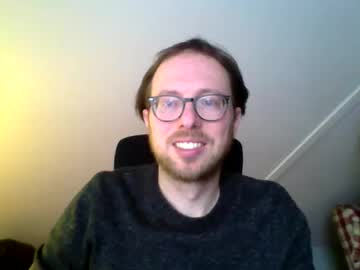 Creloxp Chaturbate stream image from December 18, 2024