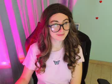 Emilia_Clark_ Chaturbate stream image from December 18, 2024