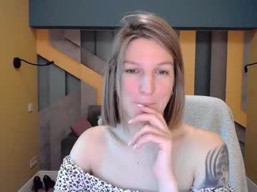 Emilywalkers Chaturbate stream image from December 18, 2024