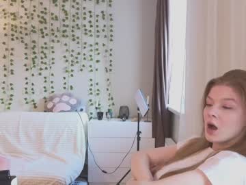 Friend_Foryou Chaturbate stream image from December 18, 2024