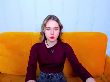 Reginasmart Chaturbate stream image from December 18, 2024