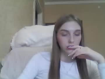 Andreaxhoney Chaturbate stream image from December 18, 2024
