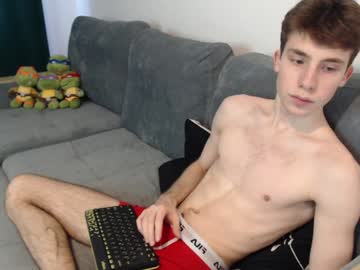 Cute_Brian Chaturbate stream image from December 18, 2024