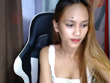 Alexxa_Foxx1 Chaturbate stream image from December 18, 2024