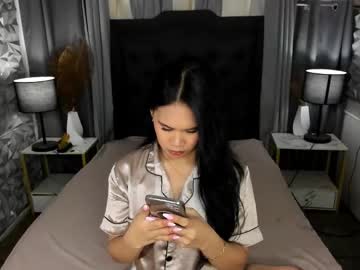 Asianemeraldgreen Chaturbate stream image from December 18, 2024
