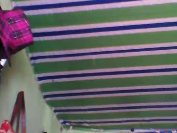 Carinesexy69 Chaturbate stream image from December 18, 2024