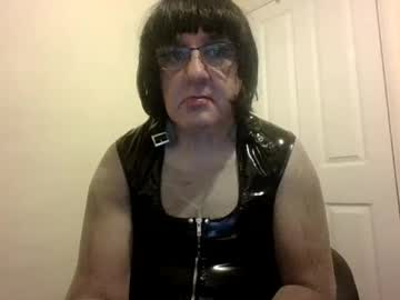 Kingwillywoo Chaturbate stream image from December 18, 2024
