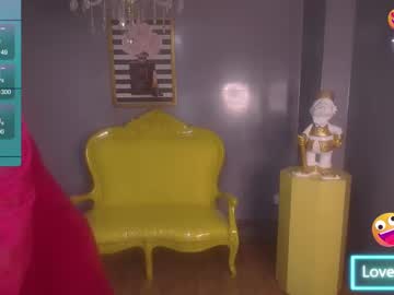 Nina_Kravits_T Chaturbate stream image from December 18, 2024