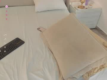 Valeriah_ Chaturbate stream image from December 18, 2024