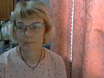 Vanillaxcreamy Chaturbate stream image from December 18, 2024