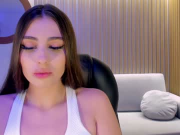 Dolcieelliot Chaturbate stream image from December 18, 2024